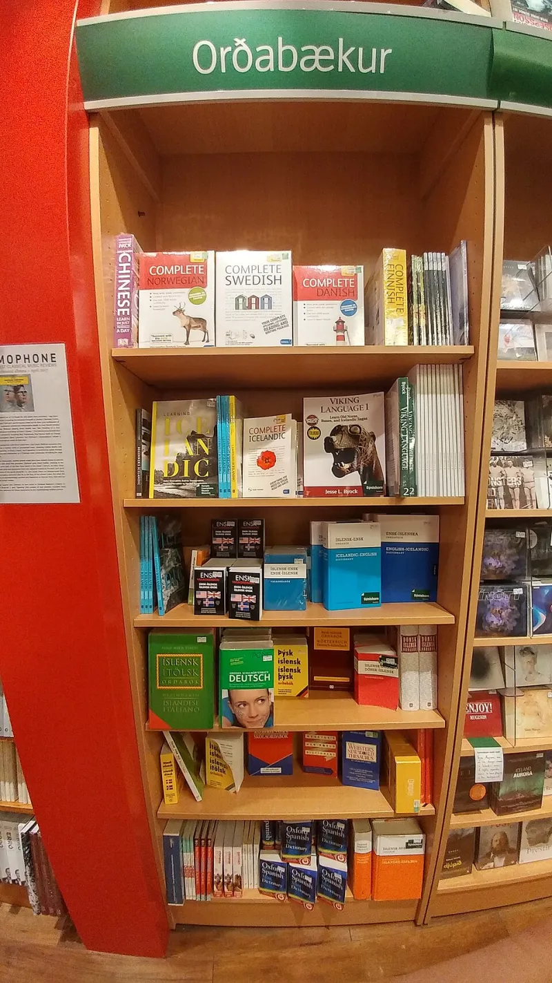 The Bestseller List Is a Billboard, Not a Book Review